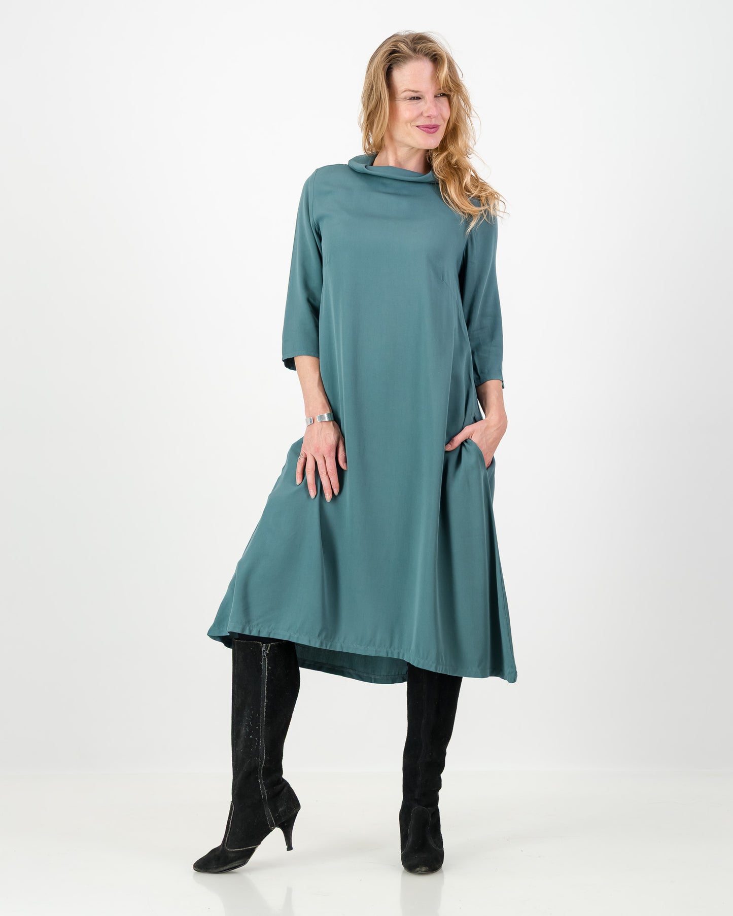 mila short loose winter dress - seafoam green