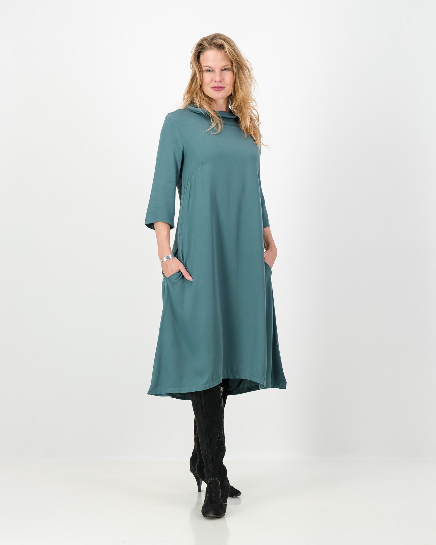 mila short loose winter dress - seafoam green