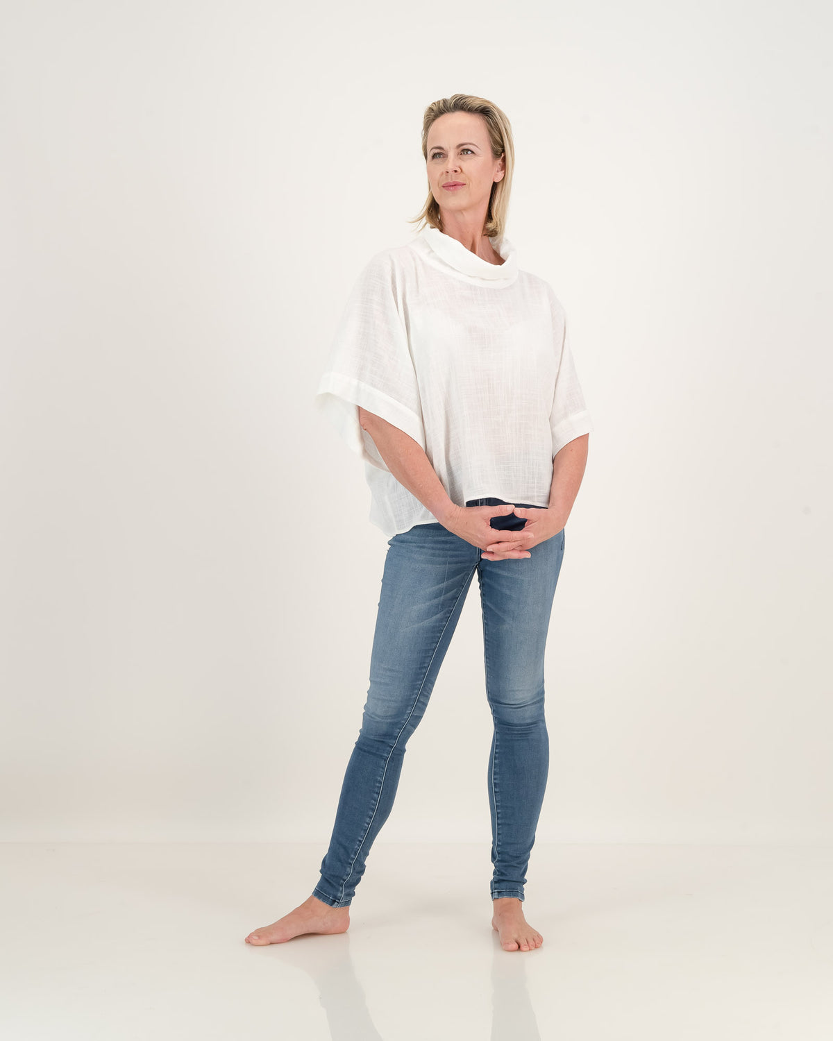 kari top - white