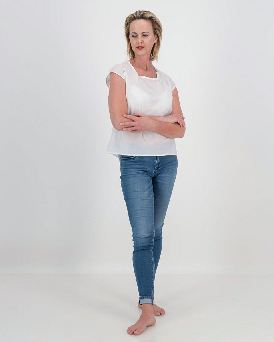 ada pleat neck top - white – LUNAR