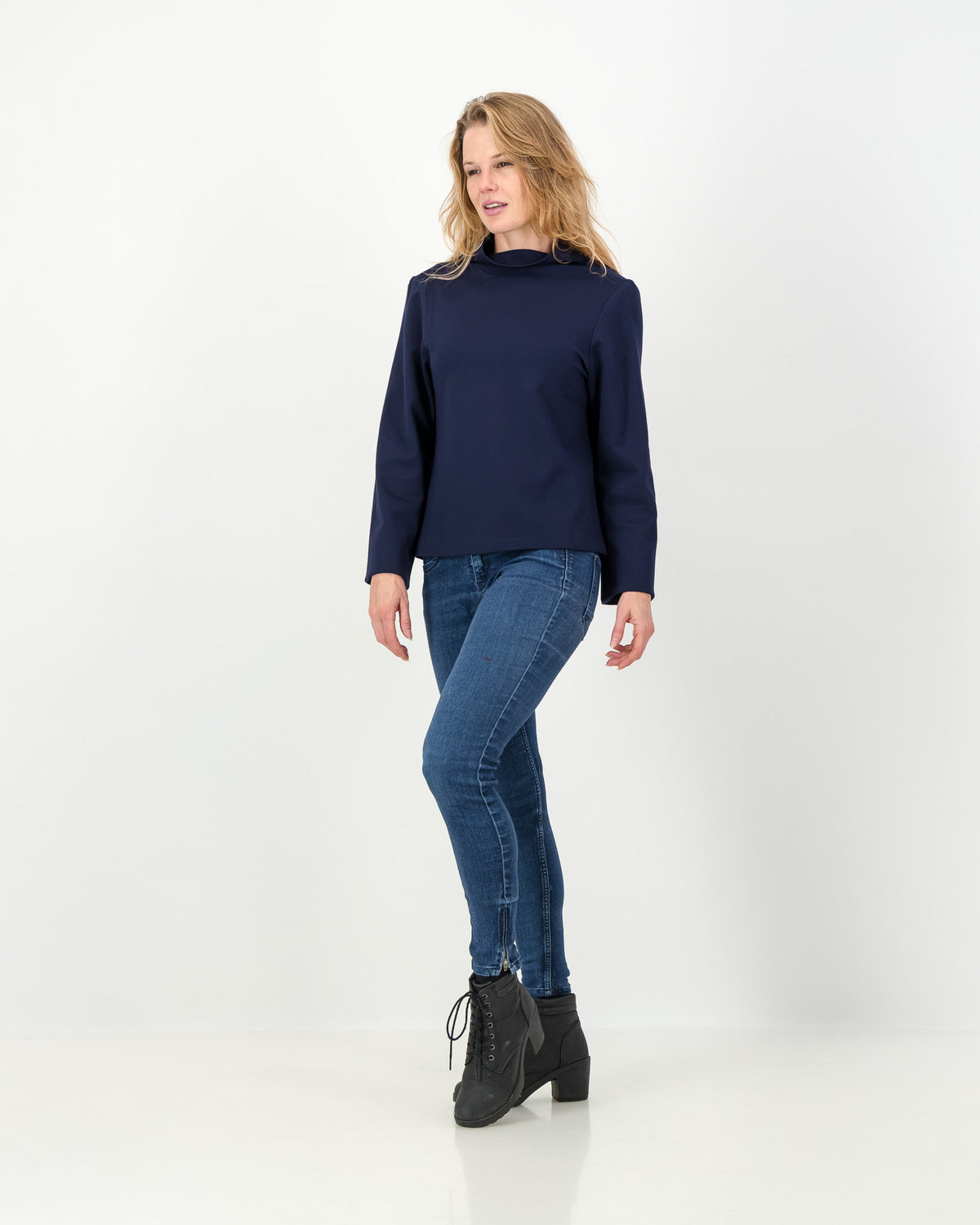 thalita relaxed winter track top - navy