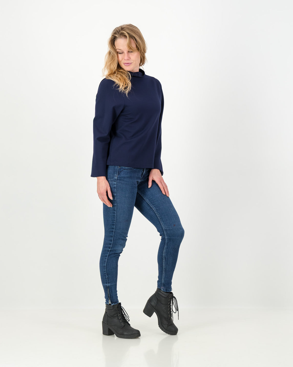 thalita relaxed winter track top - navy