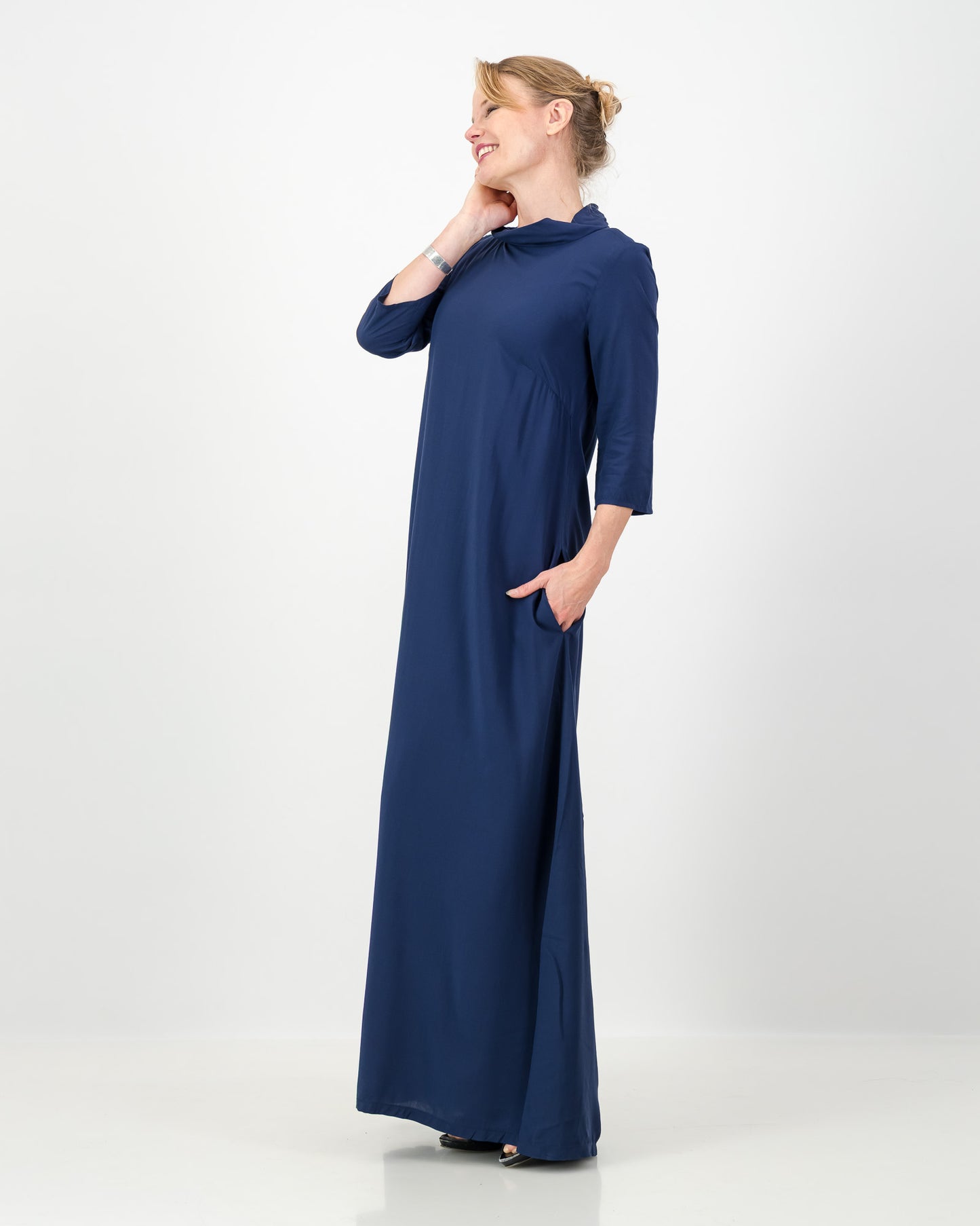 mila loose winter dress - navy